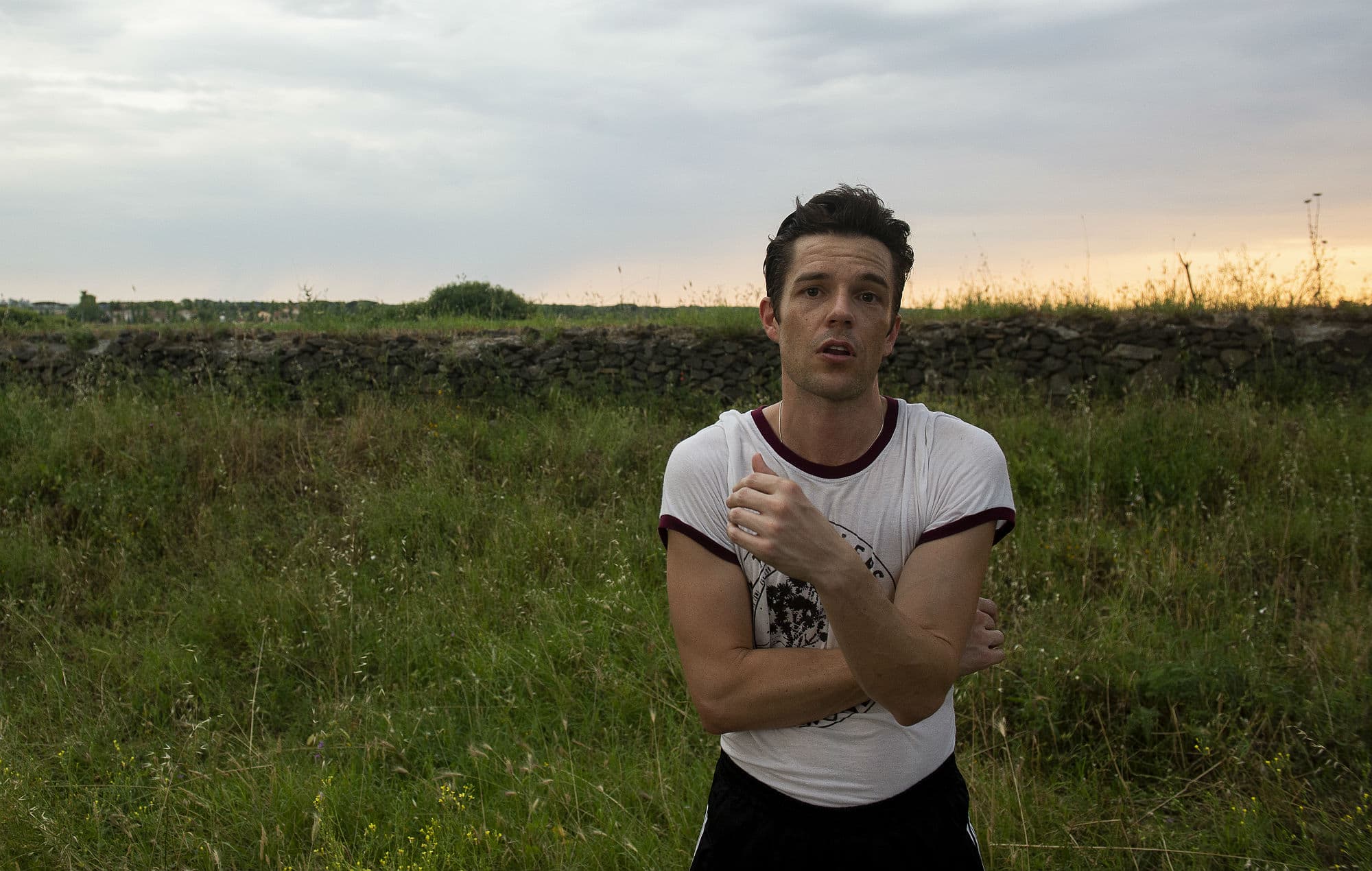 Brandon Flowers parla della nuova musica dei Killers e del ruolo di headliner a Glastonbury